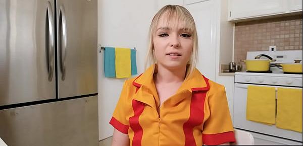  Lilly Bell gets into sex work with Alex Jett in internet for a much money to earn